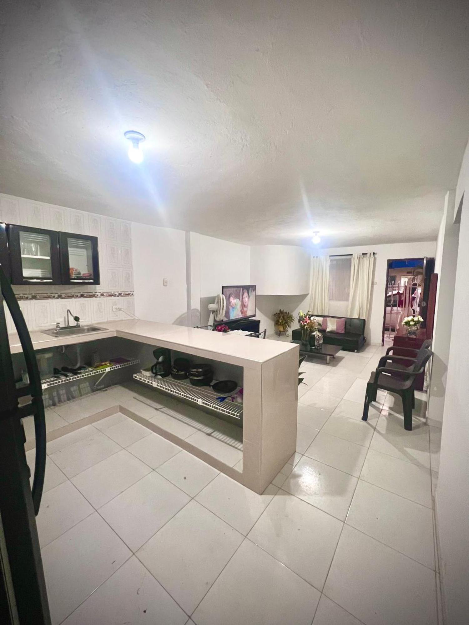 Encanto Apartment *